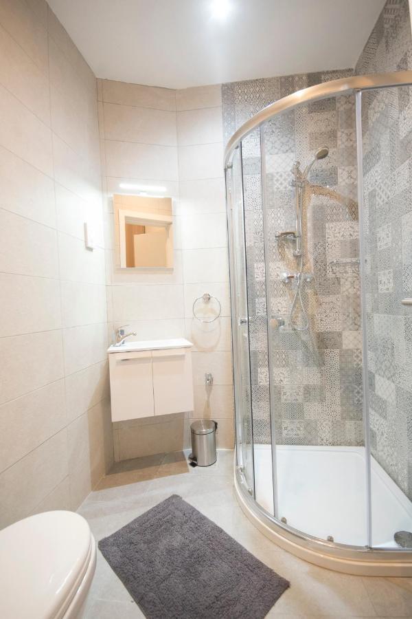 4 Bedroom Apartment Near Sliema Seafront Exterior photo